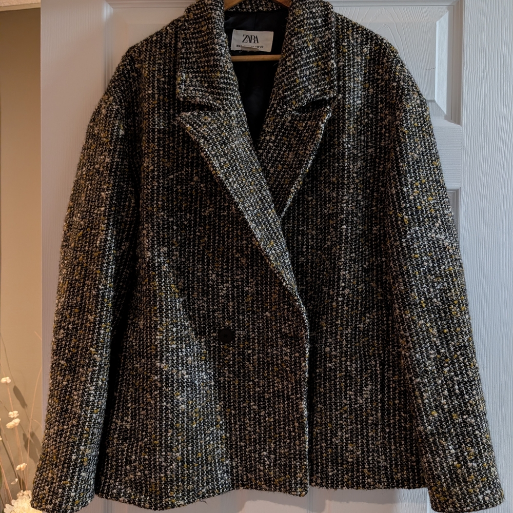 Zara Women's Black and Gray Textured Pea Coat